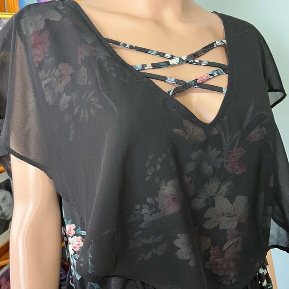 Rosegal Floral High Low Dress With Sheer Cape Style Bodice Overlay 3X 20 - Picture 3 of 5